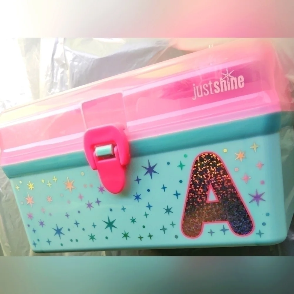 Justice Accessories Carry Case
